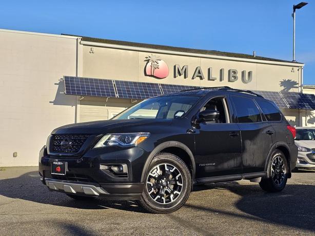 2020 Nissan Pathfinder 4x4 SL Premium image 8