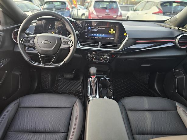 2024 Chevrolet Trax FWD 4dr 2RS image 6