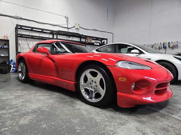 2001 Dodge Viper RT-10 Convertible - Manual Transmission image 3