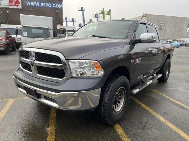 2016 RAM 1500 Crew Cab SWB 4WD image 1