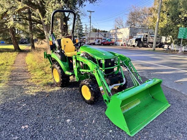 2023 John Deere 2 Series 2025R image 1