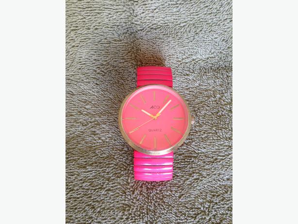 Pink Aco Fashion watch with new battery image 1