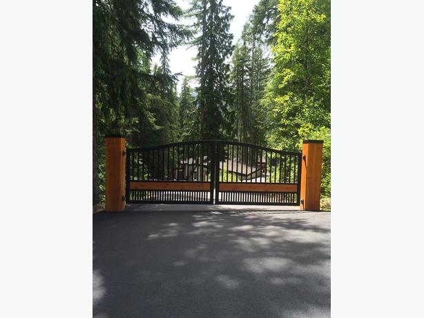 Westcoast Custom Gates ltd -"Custom, Innovative Designs" image 2
