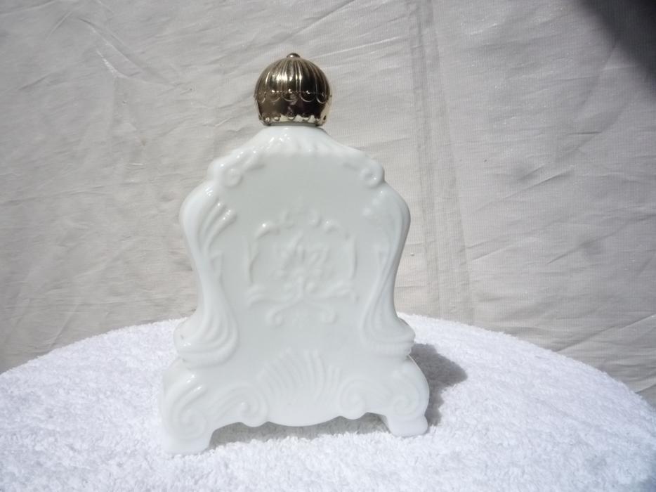 Vintage Avon: Snoopy, Mailbox, Packard, Charger & More display photo