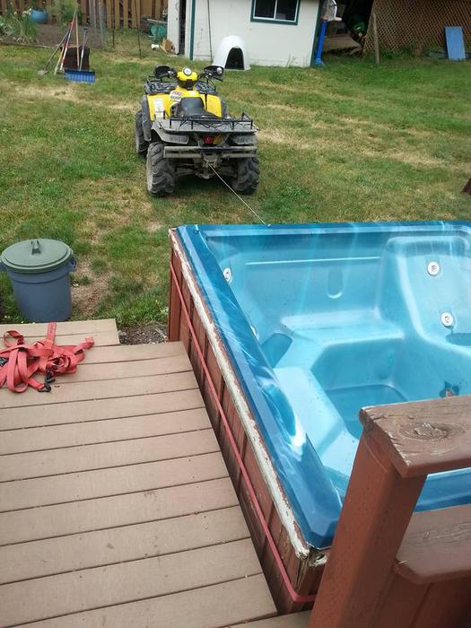 HOT TUB REMOVAL display photo
