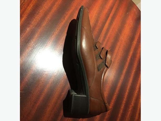 REDUCED - Women's Ecco Leather Shoes Size 11 image 3