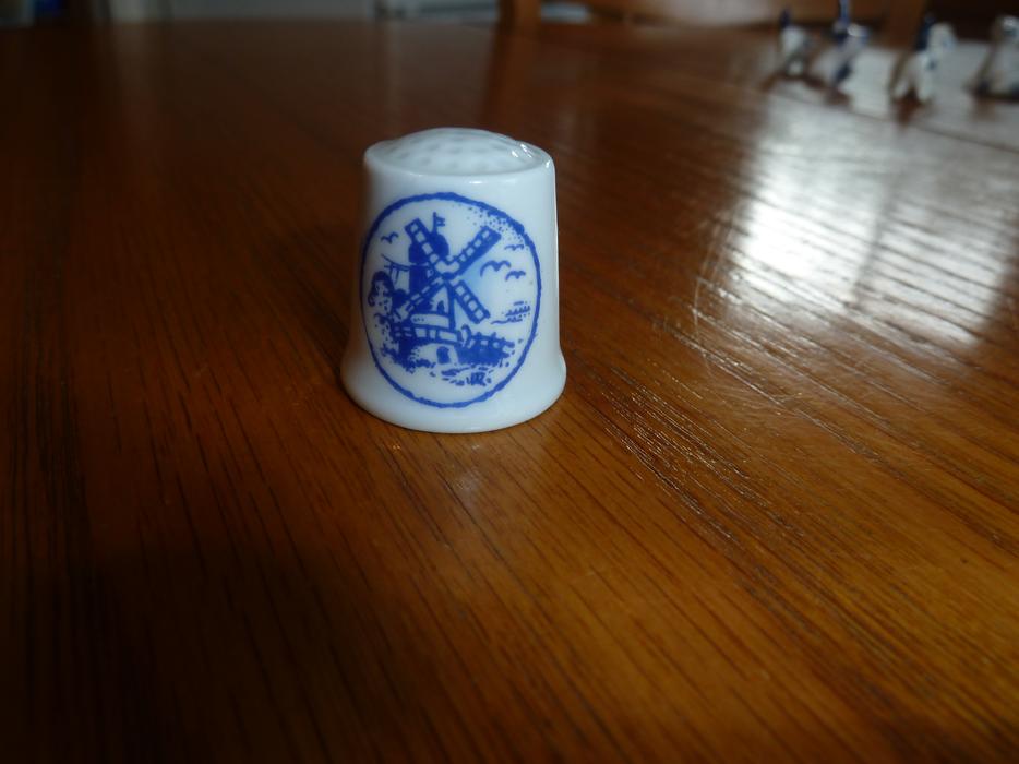 beautiful Delft porcelain thimble display photo