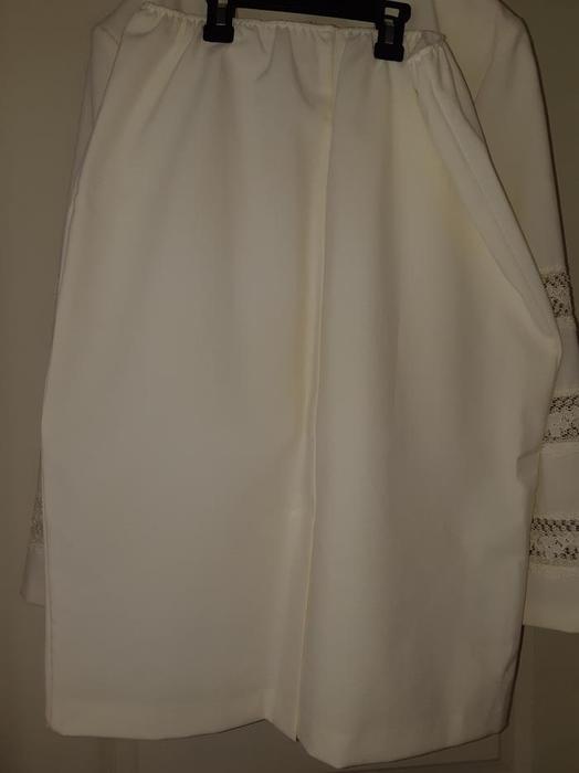 Off White Two Piece Formal Outfit display photo