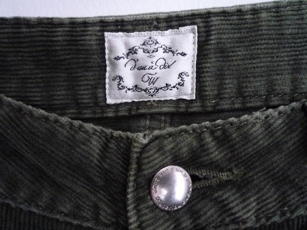 Cute Corduroy shorts/ Made in Japan image 3
