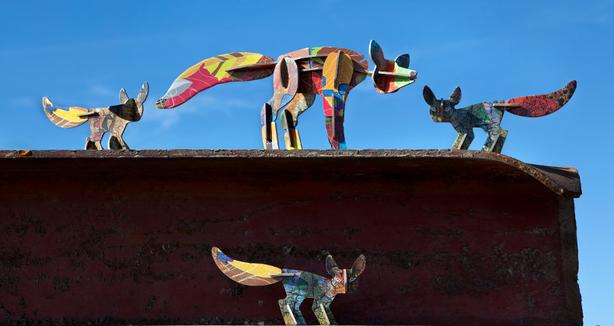 KIDSONROOF Fox & Cubs image 3