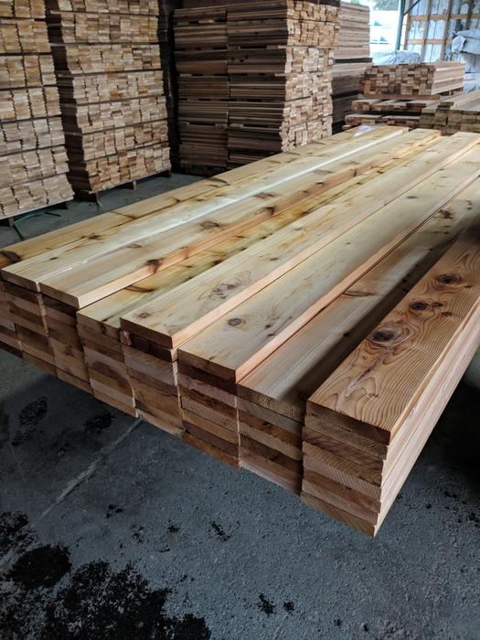 Cedar Tight Knot 5/4 x 6 EE Decking display photo