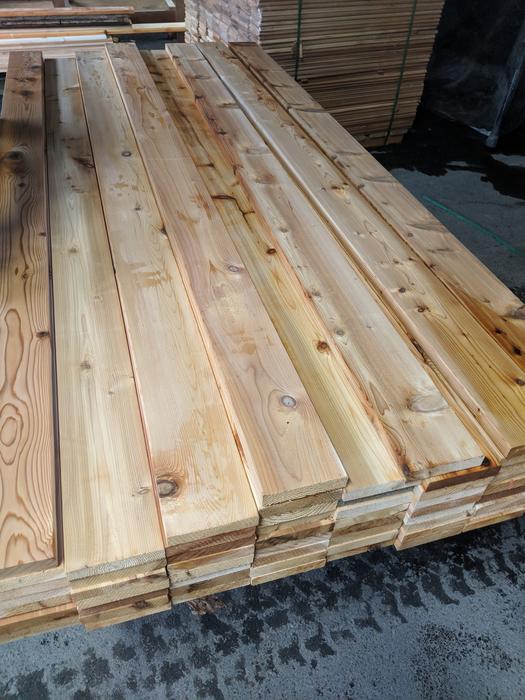 Cedar Tight Knot 5/4 x 6 EE Decking display photo
