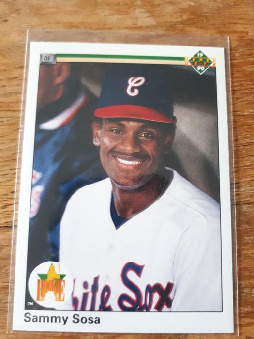 Sammy Sosa Rookie Baseball Cards (Chicago White Sox) display photo
