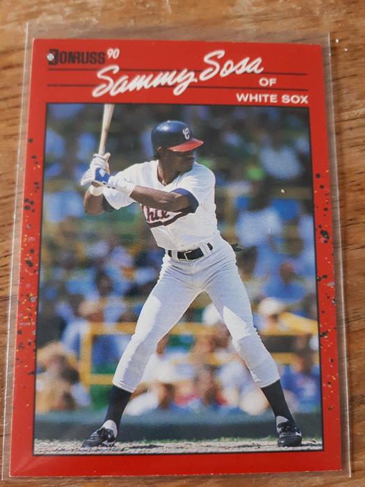 Sammy Sosa Rookie Baseball Cards (Chicago White Sox) display photo