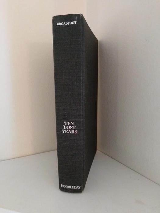 1973 First Edition of the novel, Ten Lost Years, 1929-1939 display photo