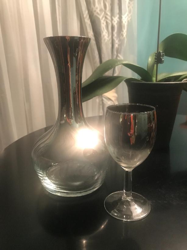 RETRO 80's Decanter and 4 glasses image 2