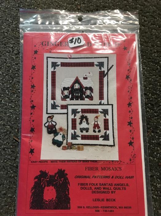gingerbread house quilt display photo