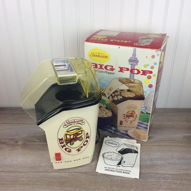 POPCORN MAKER in MINT CONDITION image 1