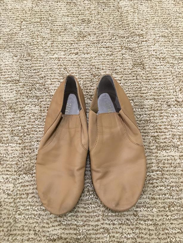 Bloch Tan Jazz Shoes size 6.5 image 1