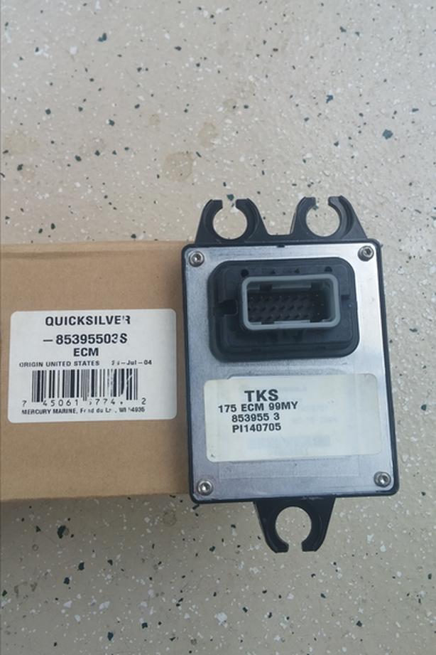 Mercruiser Quicksilver Engine Control Module 85395503S image 2