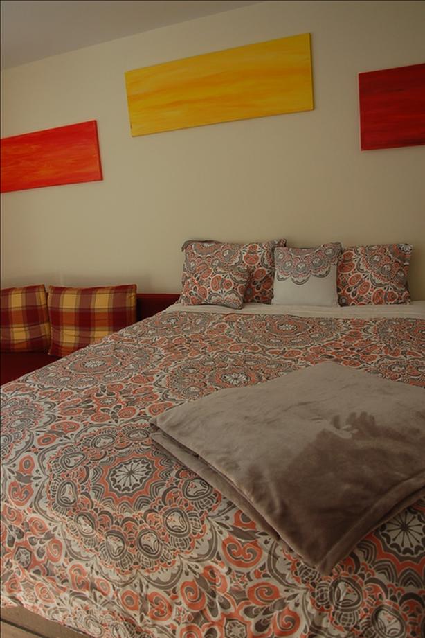 bachelor studio image 1