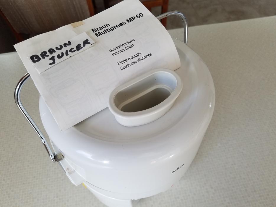 BRAUN MULTIPRESS (MP50 MODEL)  JUICER display photo