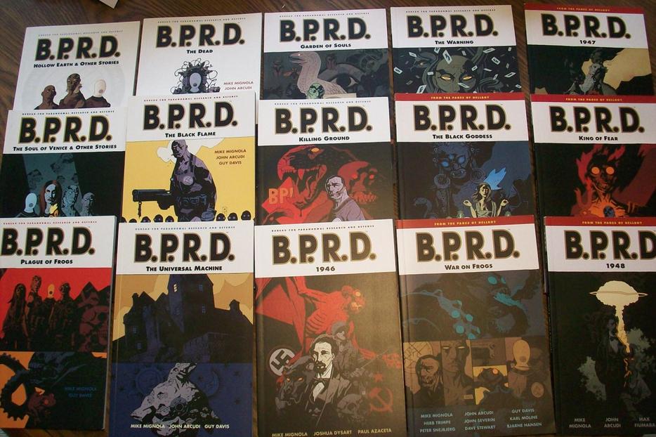 B.P.R.D. comic collection - 15 trade paperpacks, great condition display photo