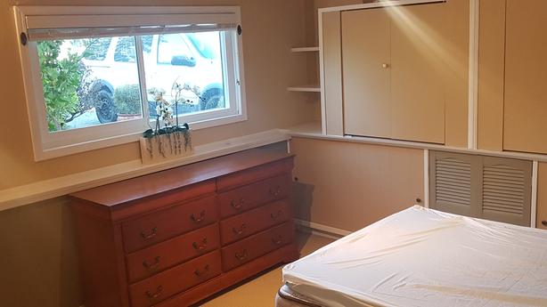 INCLUSIVE! Near Dwntwn Langford on Quiet Cul de Sac, Near Trails! image 4