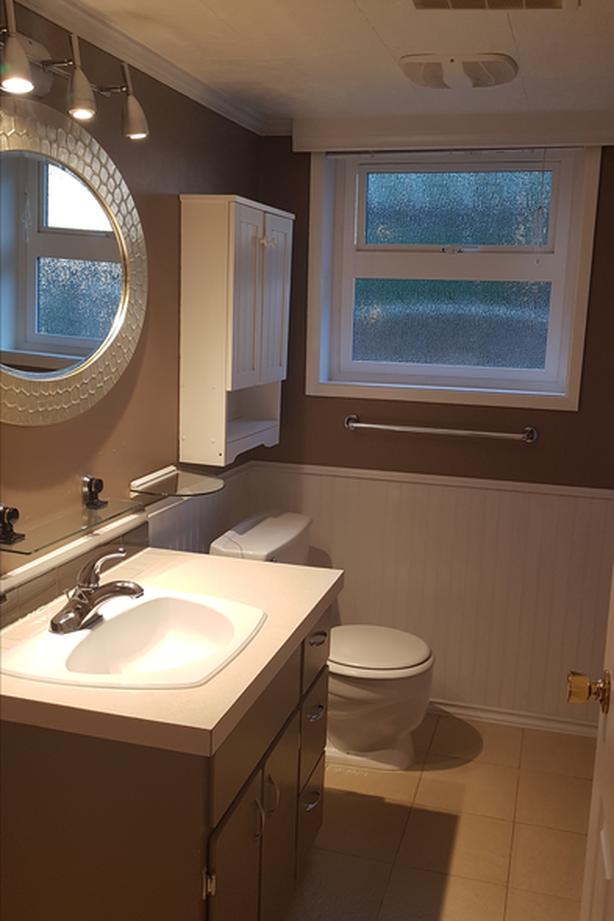 INCLUSIVE! Near Dwntwn Langford on Quiet Cul de Sac, Near Trails! image 7