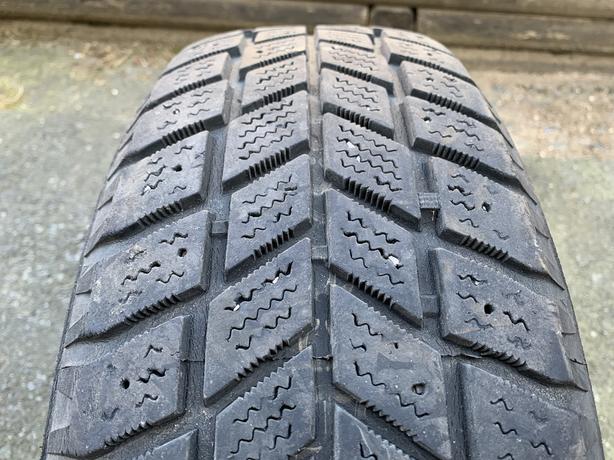 1 x single 205/65/15 94T M+S Hankook Ipike RC01 75% tread image 3