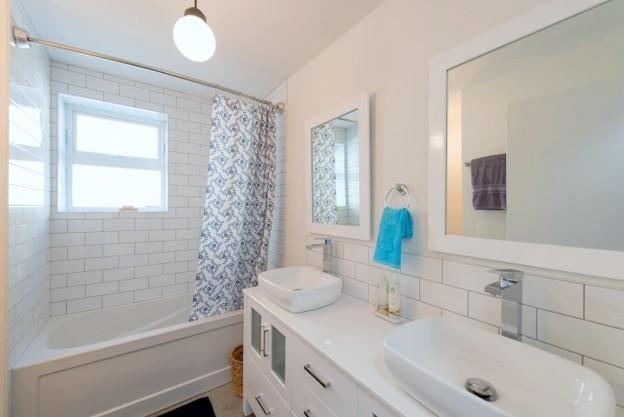 Newly Renovated Spacious 2 Bedroom Furnished Suite for Rent #791 display photo