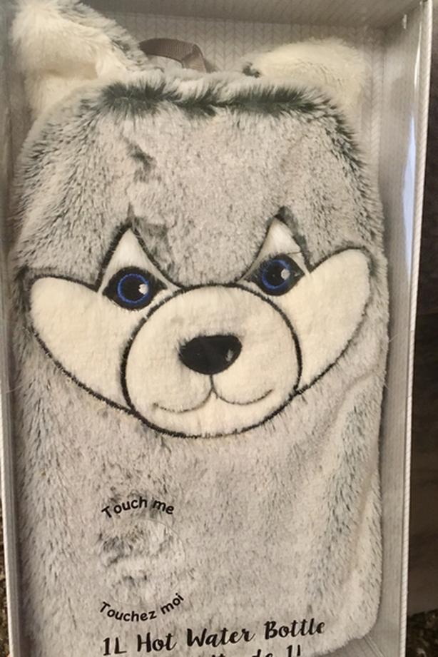 BRAND NEW 1L HOT WATER BOTTLE image 1