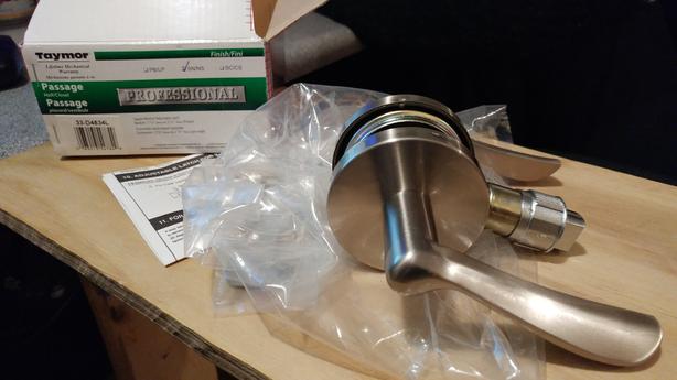 Lever door handle image 1