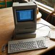 Pot Pouri of Apple Macs: Vintage Apple Collective Investments thumbnail image 7