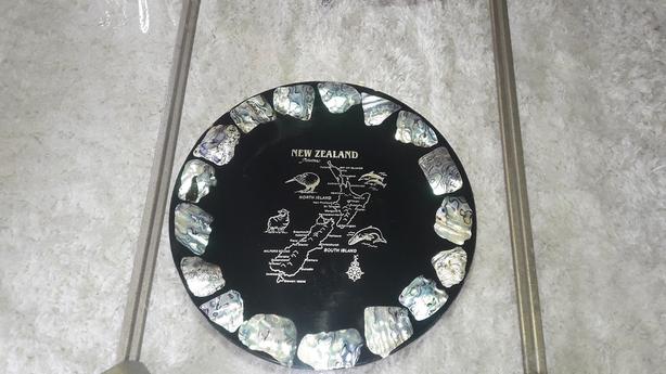 Decorative Souvenir Plate with Opal Paua Shell Inlay Design, New Zealand Map image 1