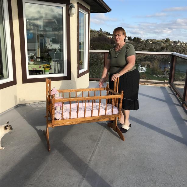 Solid Maple Cradle image 2