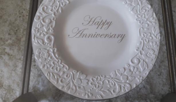 Brand New ENESCO HAPPY ANNIVERSARY DECORATIVE PLATE image 3