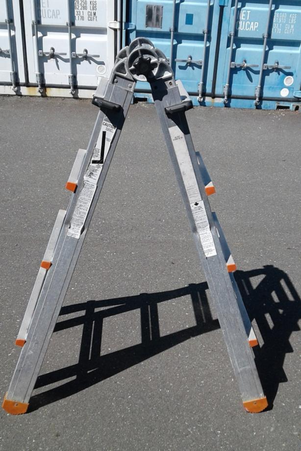 JAWS CONVERTIBLE LADDER image 1