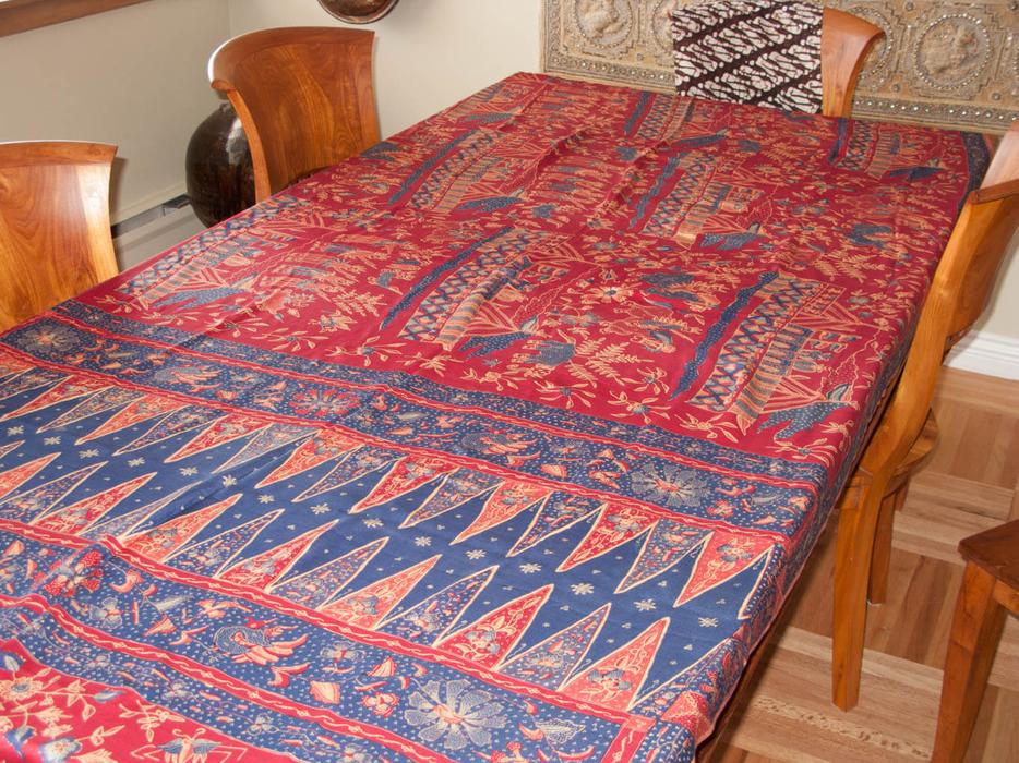 NEW Hand Batik Art Silk From Pithecanthropus - Bali display photo