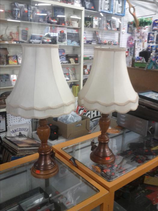 Pair of Table Lamps display photo
