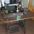 Vintage Singer sewing machine thumbnail image 1