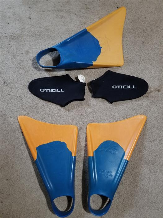 surf fins display photo