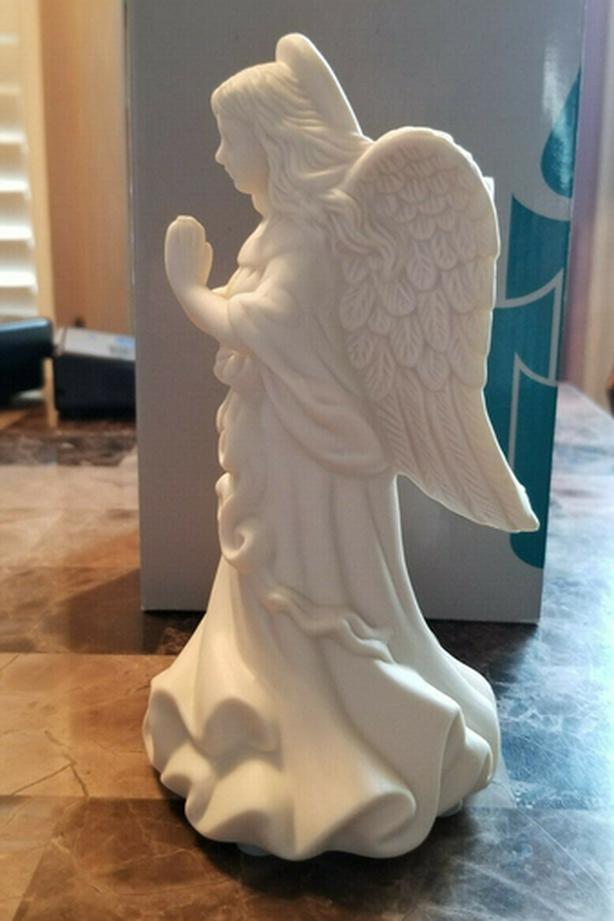 Praying Angel image 2