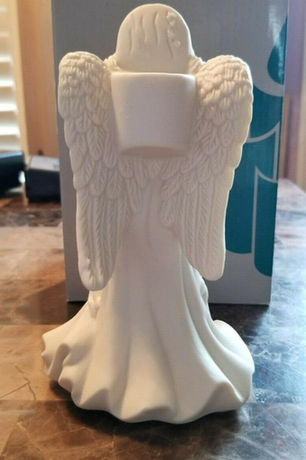 Praying Angel image 3