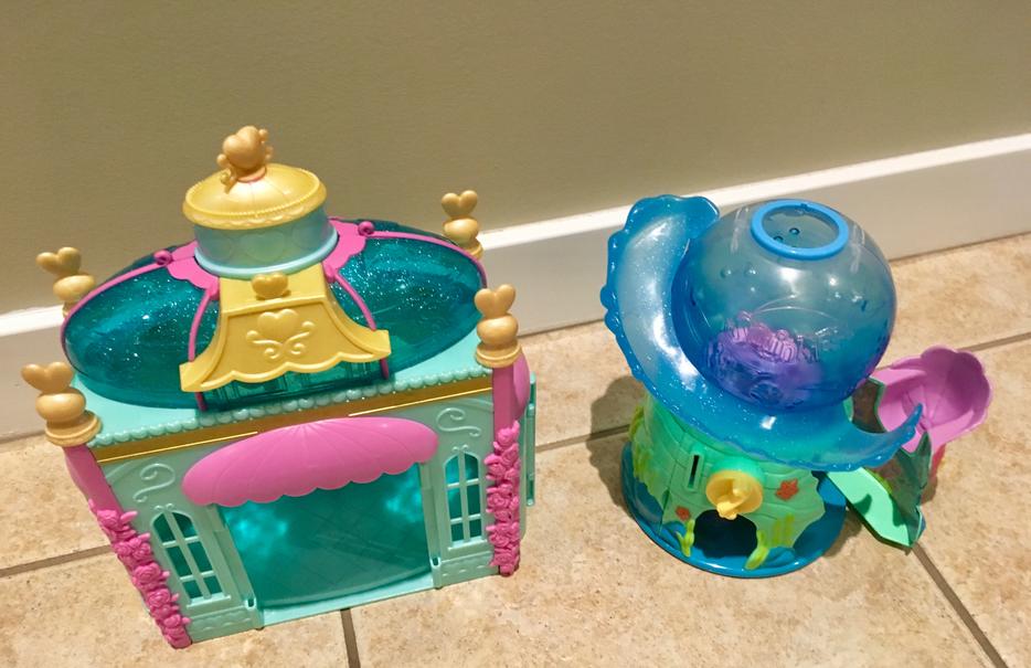 TWO CASTLES display photo