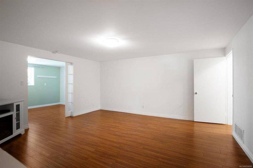 Cedar Hill 2 brm display photo