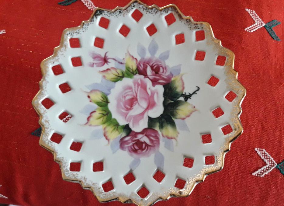 Rose Floral Made in Japan, Pierced Edge, Pedestal Cake Plate display photo