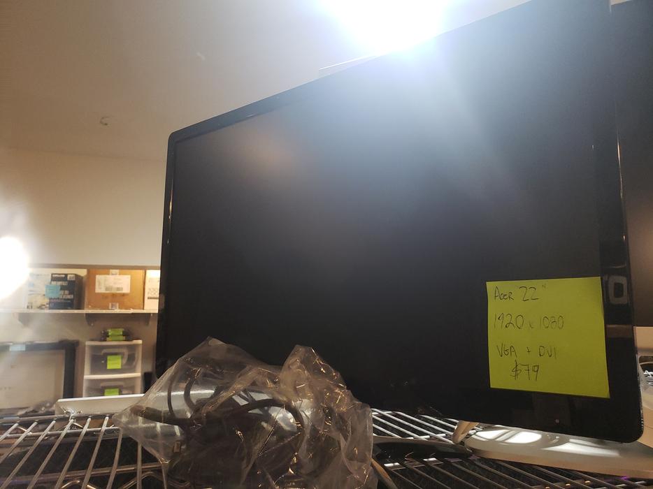 New and Used PC/Mac Computer Monitor Inventory, w/ Warranty! display photo