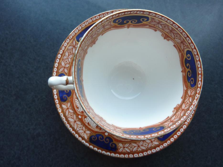 Royal York Bone China Cup & Saucer #9512 display photo