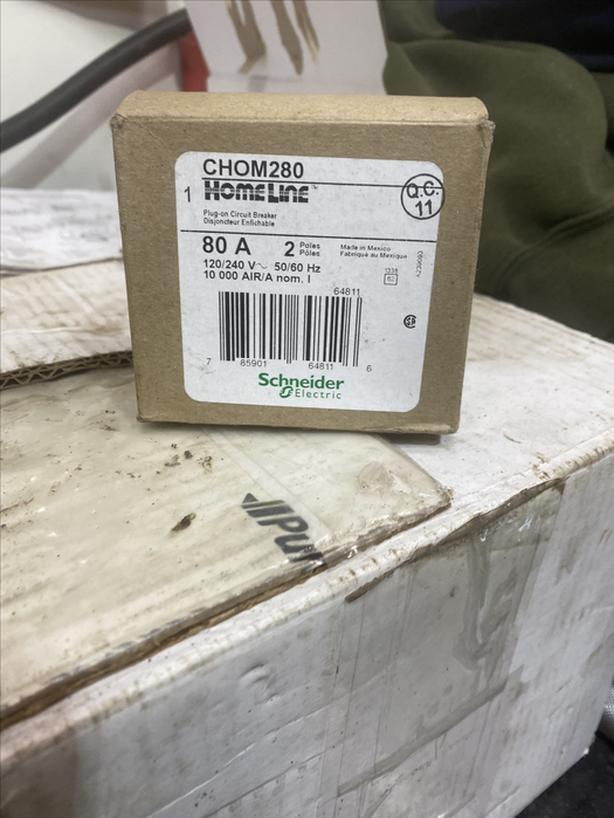 Schneider 80 Amp breaker image 1